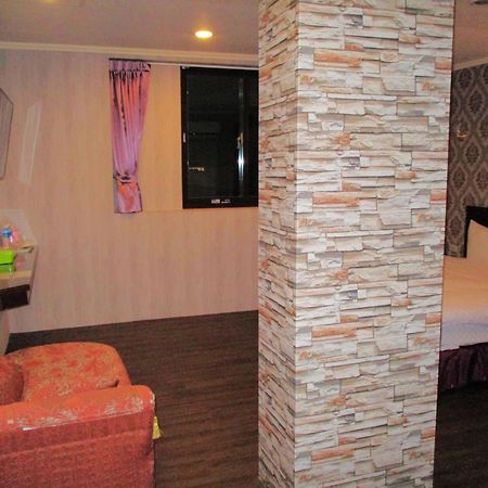 欣悅商務旅店 Hotel Toufen Bagian luar foto